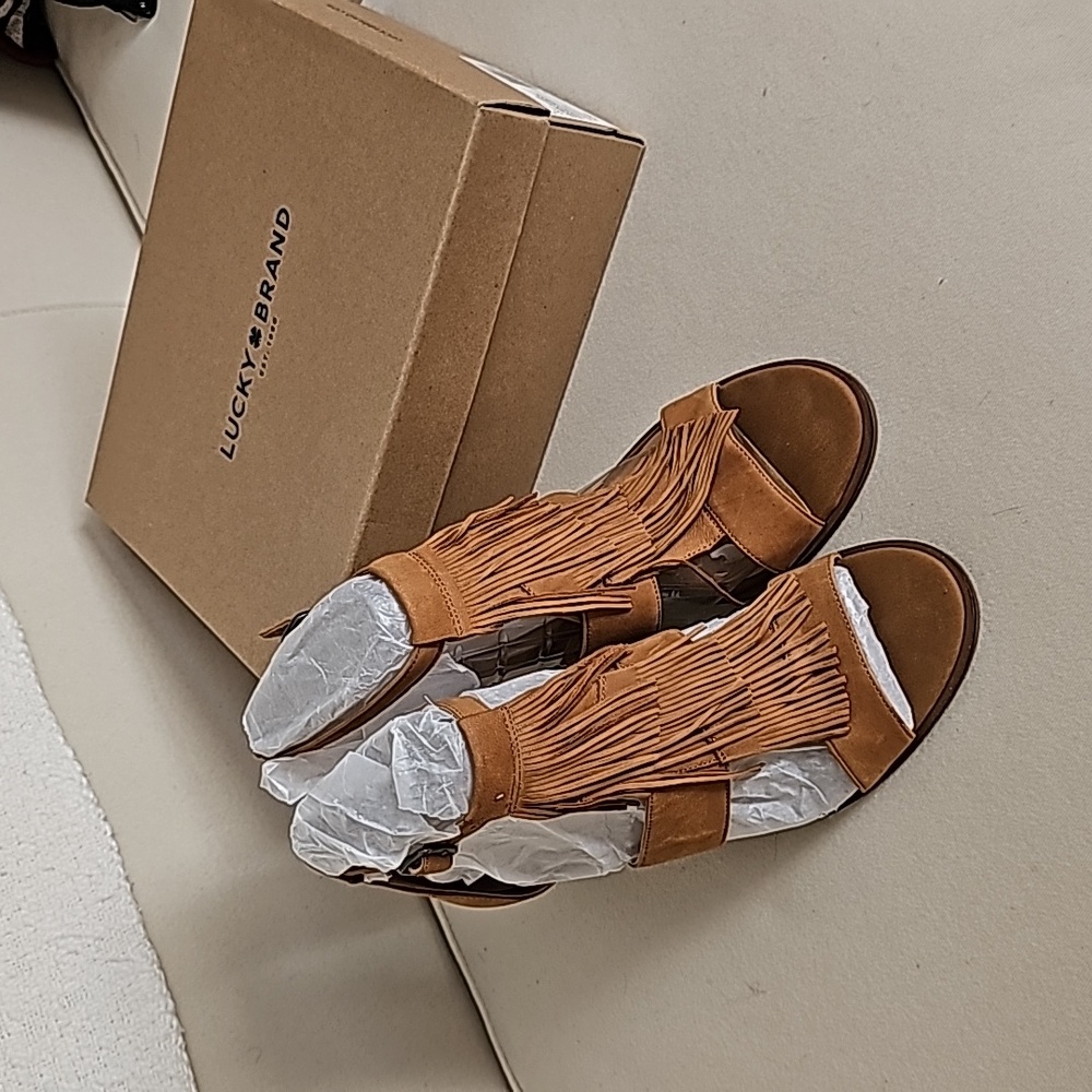 Lucky Brand 10M Brown Leesha Sandals